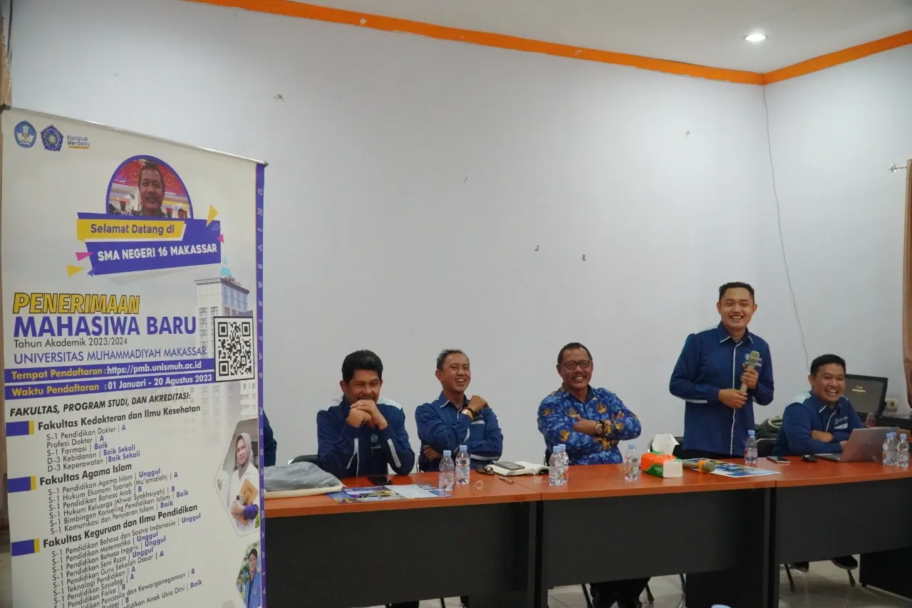 Kepala SMA 16 Makassar Ajak Siswanya Kuliah di Unismuh, Apa Alasannya?