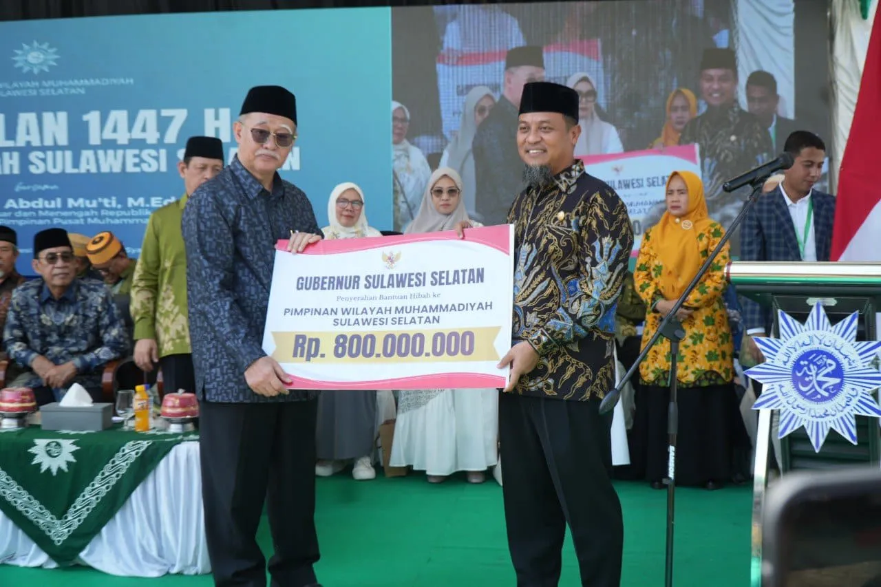 Syawalan Muhammadiyah Sulsel, Gubernur Serahkan Hibah Rp 800 Juta untuk Gedung Pengembangan SDM