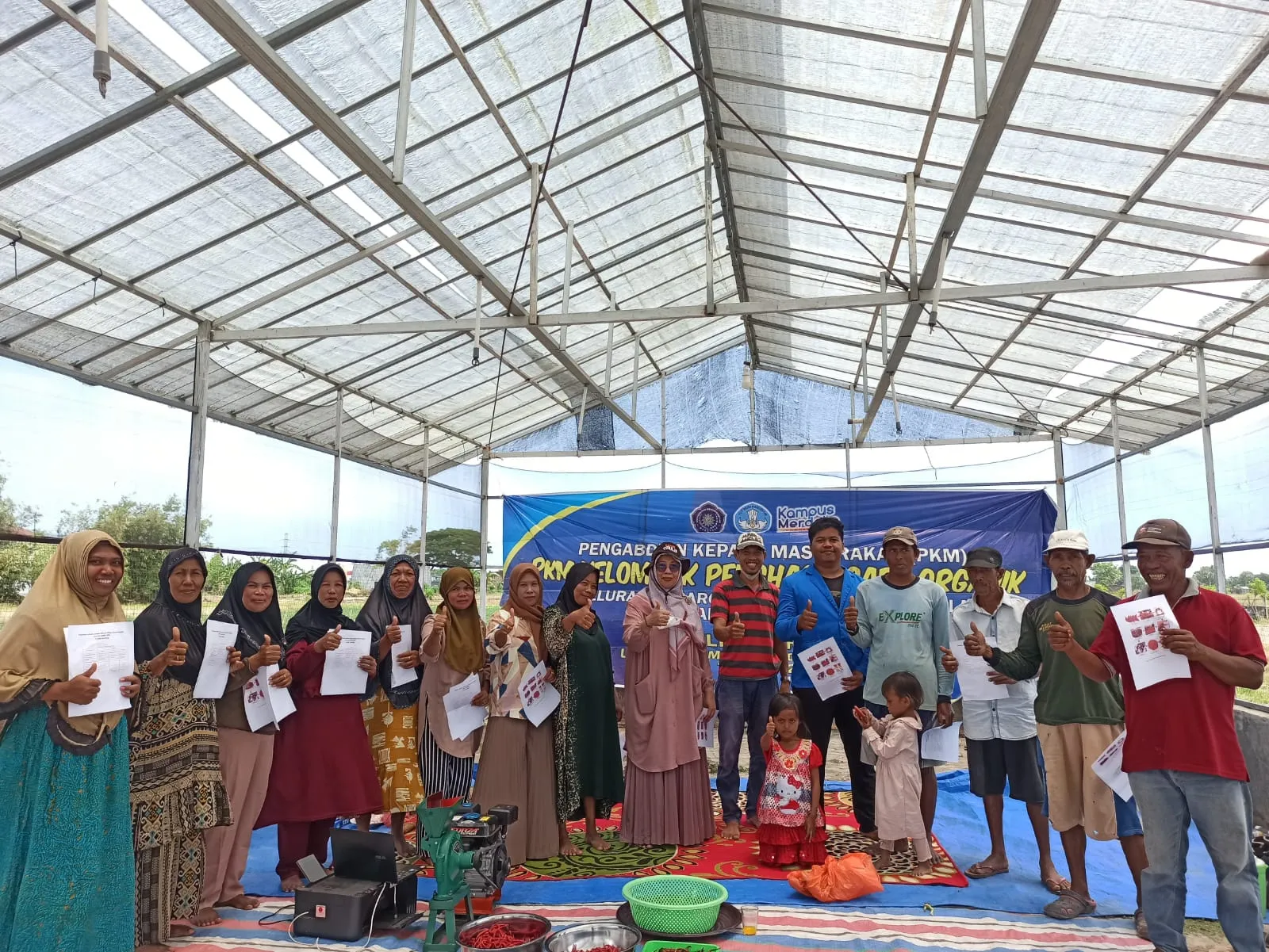 Tim Dosen Unismuh Makassar Gelar PKM di Kelompok Tani Mamampang Penghasil Cabai Organik Di Kota Makassar