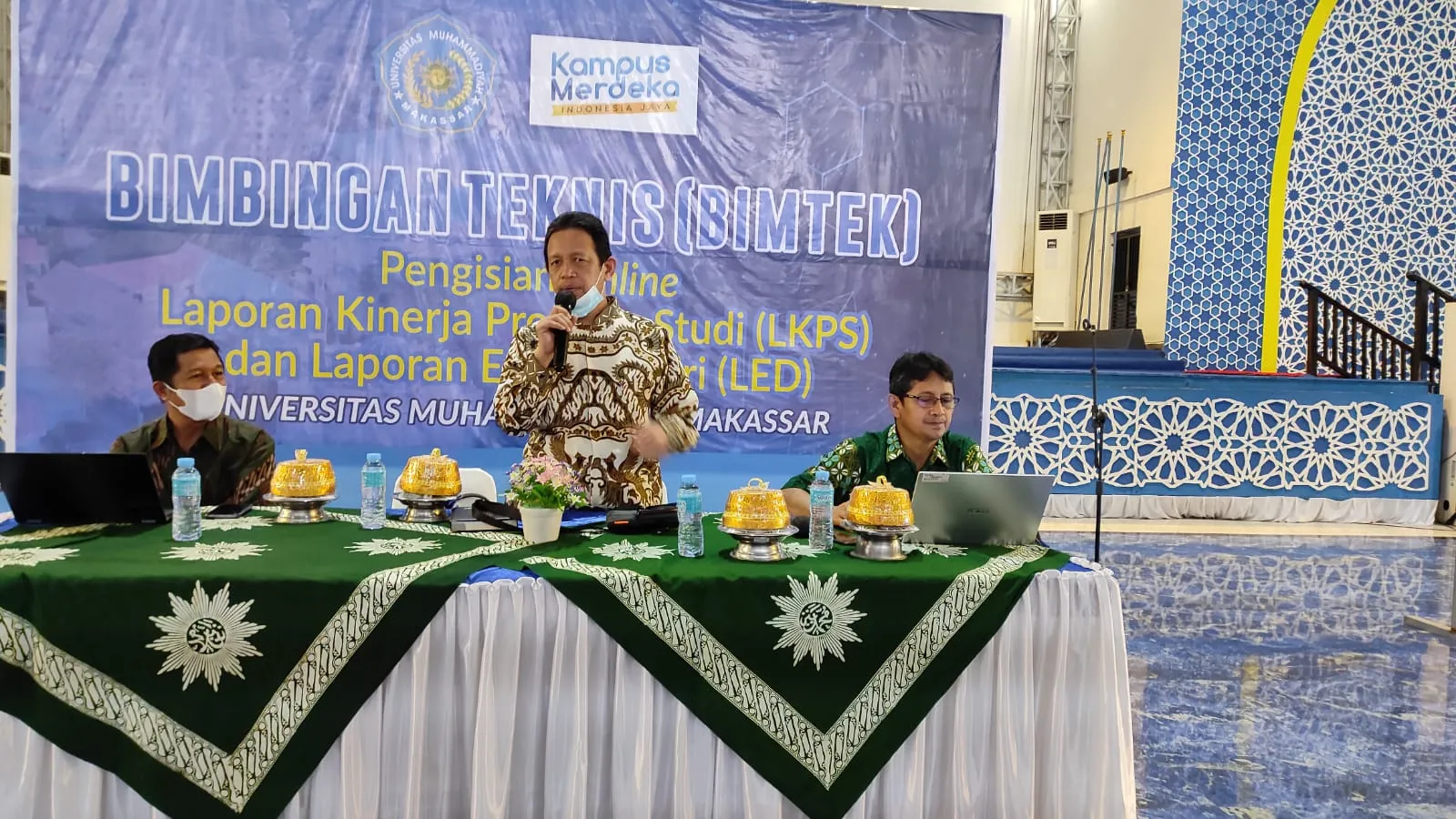 Siapkan Prodi Raih Akreditasi Unggul, Unismuh Gelar Bimtek
