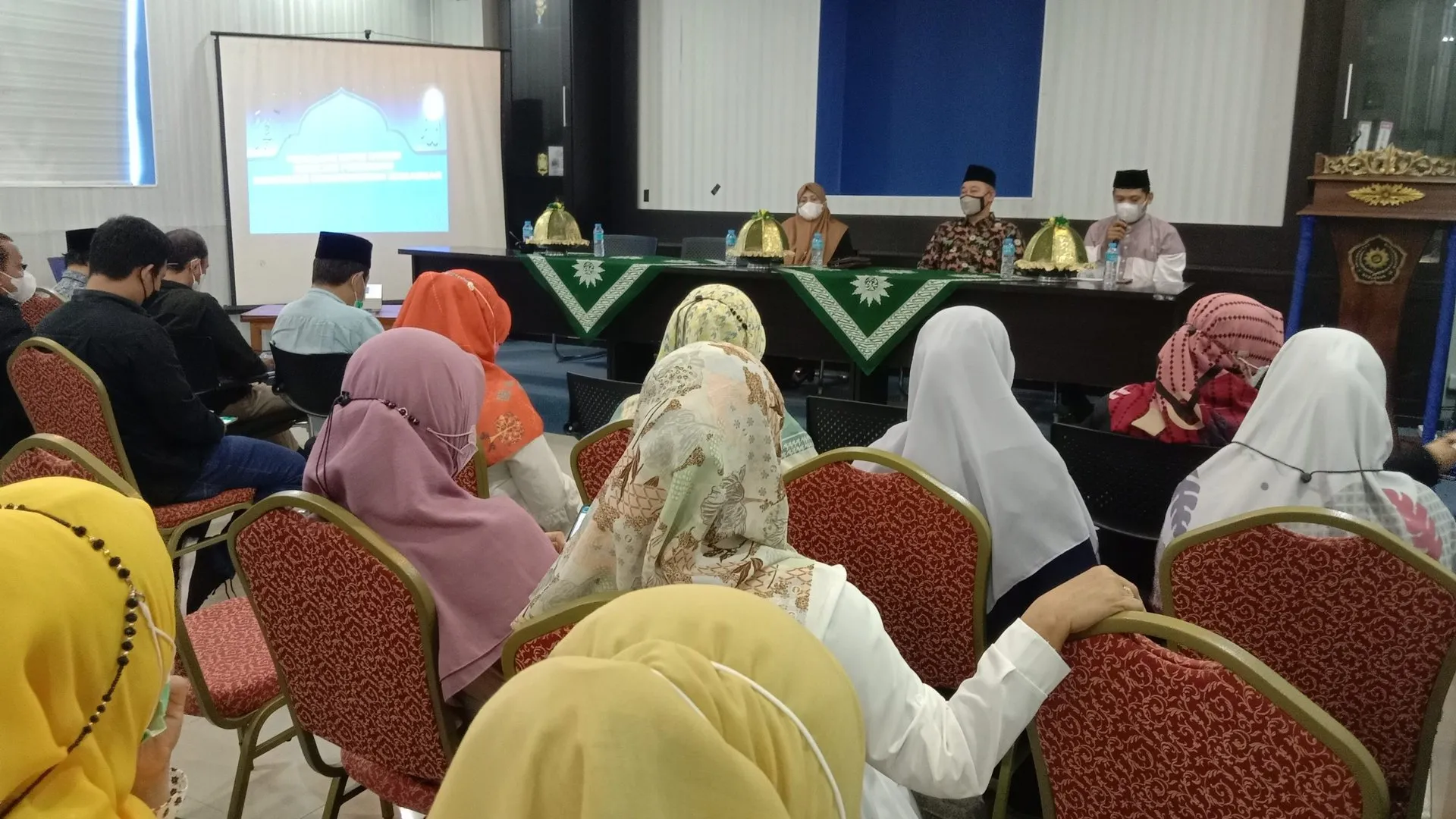 Pengajian Rutin Fakultas Pertanian Perkuat Silaturahim Civitas Akademika