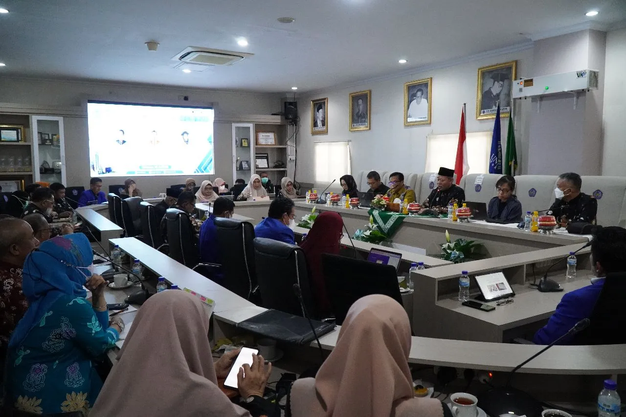 Tim Direktorat Kelembagaan Kemendikbud Ristekdikti Visitasi Lapangan Pembukaan Program Studi S3 Agribisnis di Unismuh Makassar
