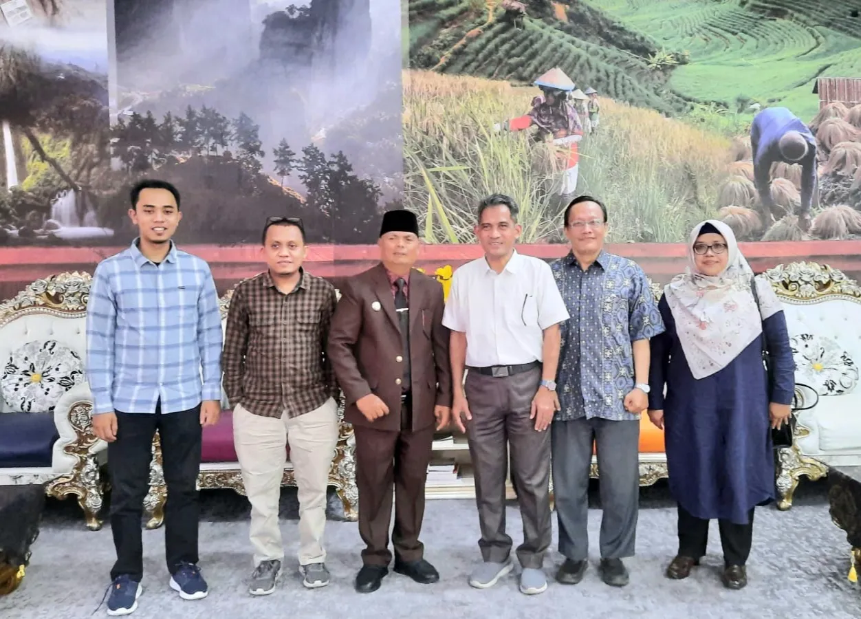 Prodi Agribisnis Unismuh Makassar Audiensi ke Bupati Enrekang Soal KKN Tematik MBKM